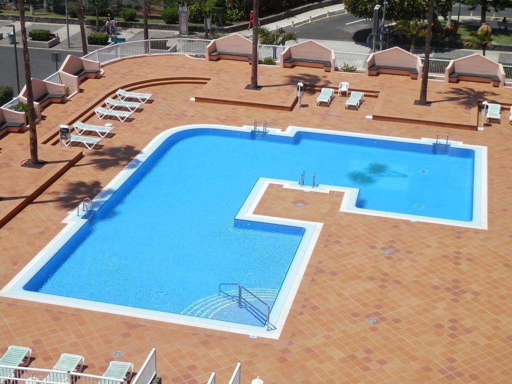 Apartamentos Acapulco Playa de las Americas  Exterior photo